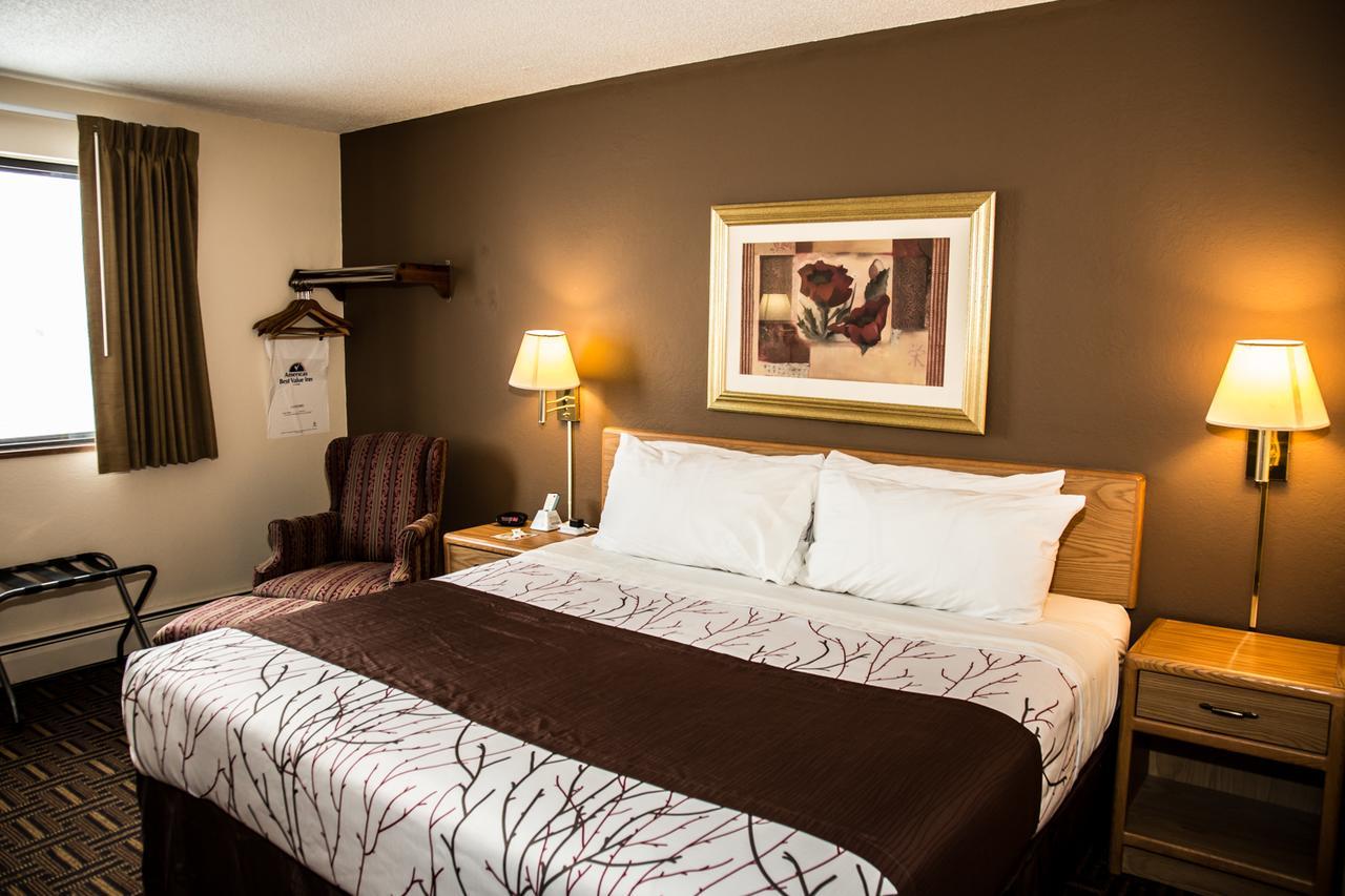 Americas Best Value Inn&Suites Detroit Lakes Exterior foto