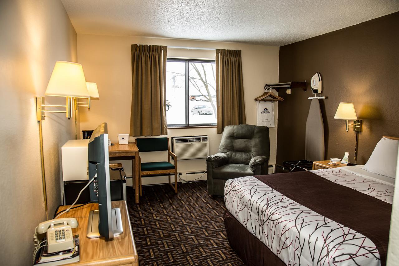 Americas Best Value Inn&Suites Detroit Lakes Exterior foto