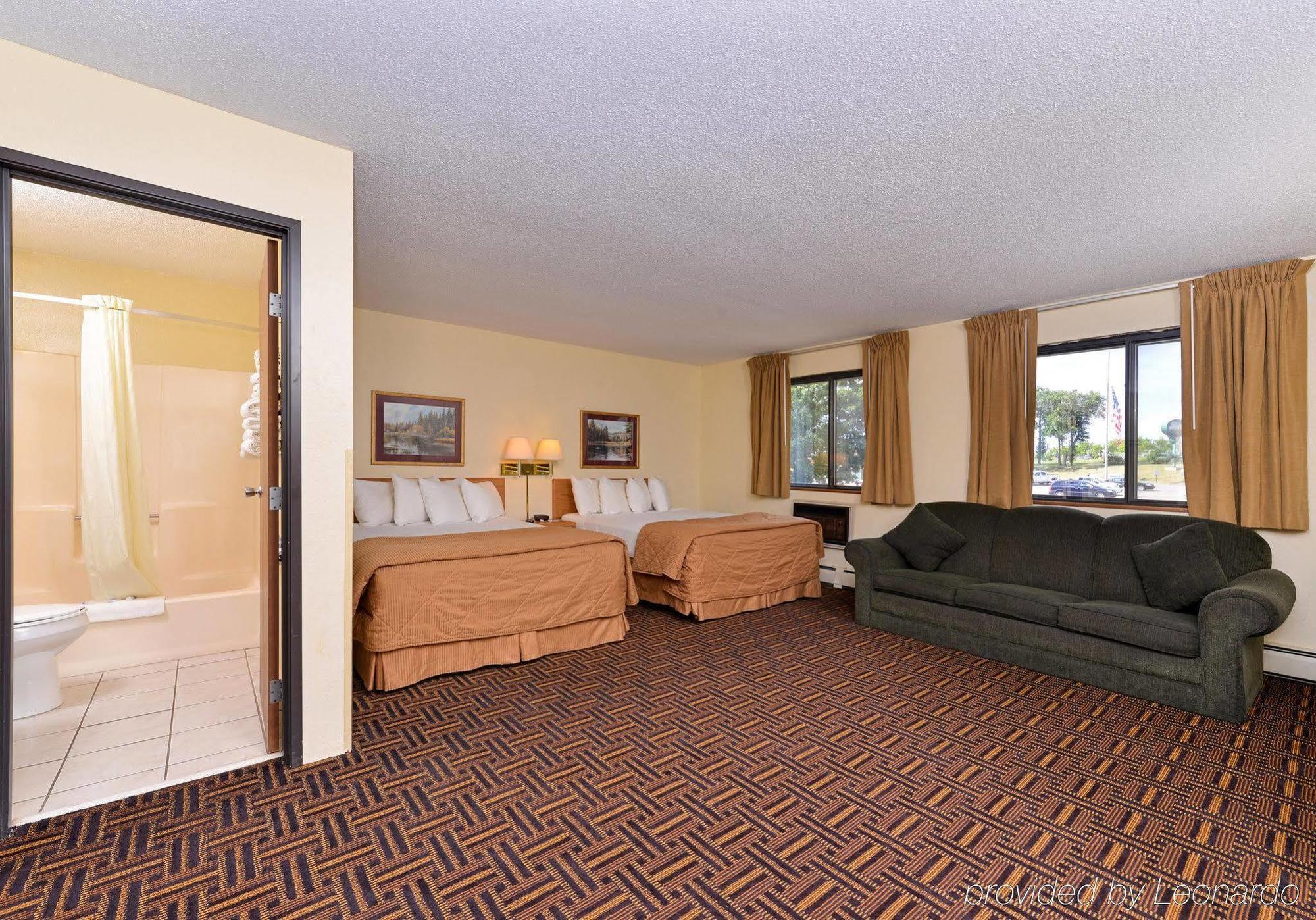 Americas Best Value Inn&Suites Detroit Lakes Exterior foto